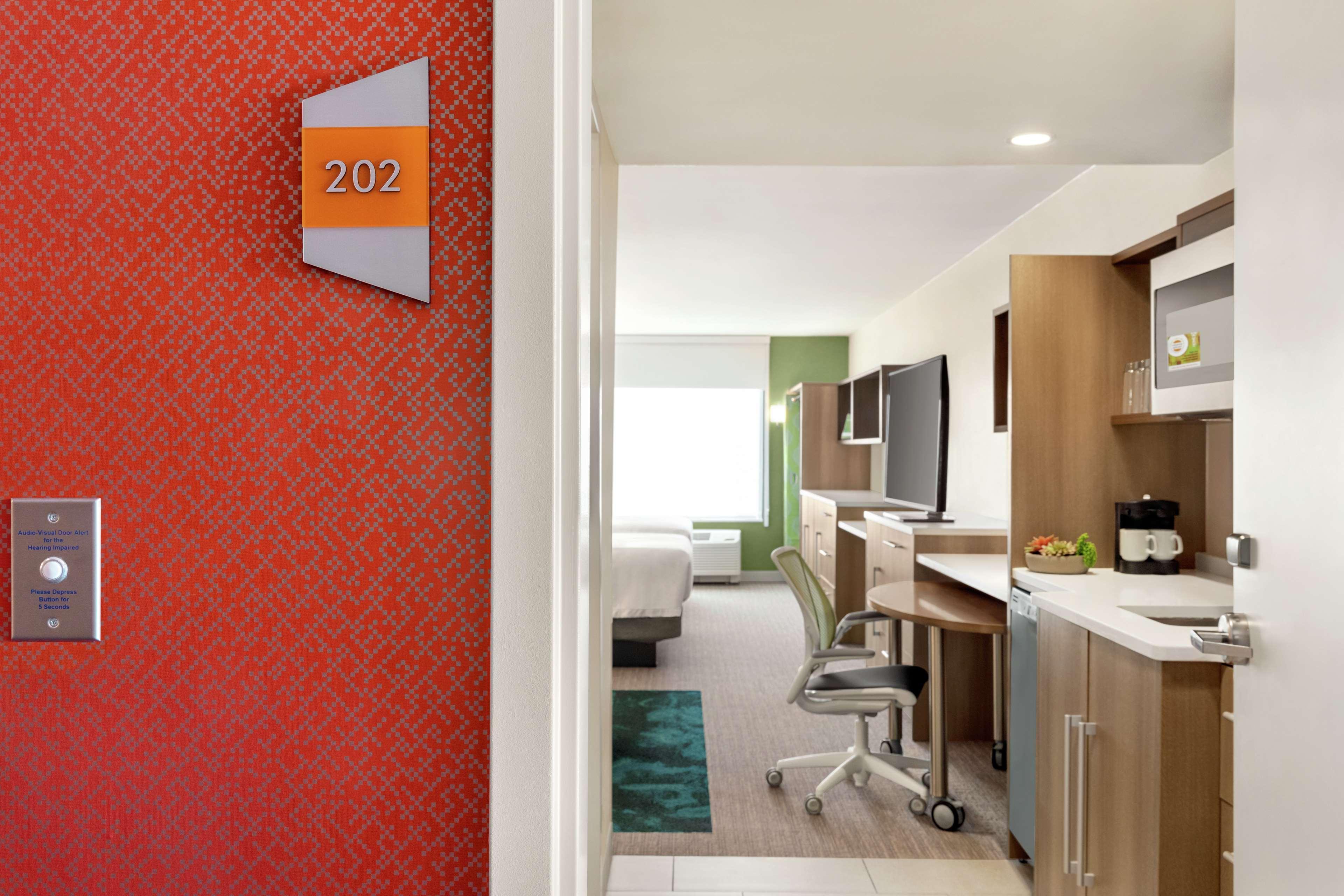 Home2 Suites By Hilton Scottsdale Salt River Exterior photo